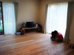 桑原建設のお施主様の声～自然素材で創るくつろぎ空間　磐田市　Ｔ様③～
