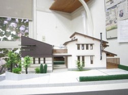 Mulberry　Haus　完成！！・・・・模型が^_^;