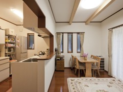 「家族みんなが幸せに長く住める家にするには？①」浜松の工務店　桑原建設
