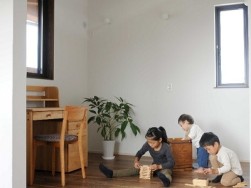 妊娠、出産、子育ての悩みを助産師さんに聞いてもらえる「きららかcafé」浜松市のマルベリーハウス