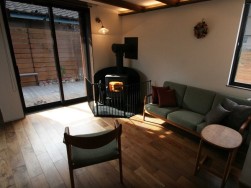 じんわりとやさしい薪ストーブのあたたかさ～浜松市のパッシブ注文住宅のマルベリーハウス（桑原建設）